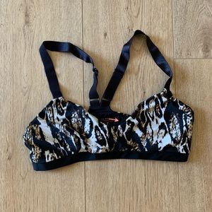 The Upside leopard sports bra size medium
